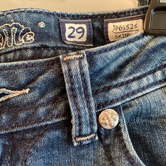 Miss Me Pearl Embellishments size 29 - Picture 4 of 10